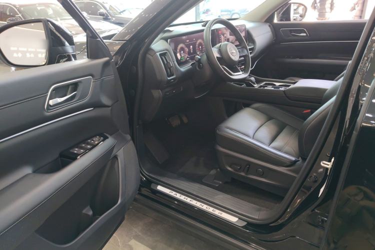 Used Nissan Pathfinder 2024 380 VC-TURBO Two-Wheel Drive Smart Edition 6 Seats Driver Seat