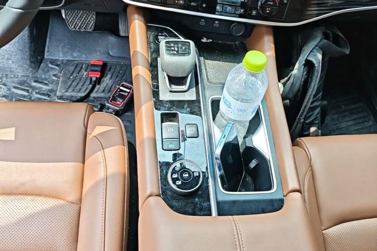 Used Nissan Pathfinder 2024 380 VC-TURBO Four-Wheel Drive Intelligent Driving Version 6 Seats Gear Lever