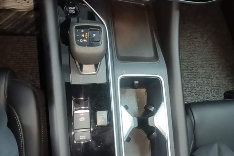 Used Nissan Pathfinder 2024 380 VC-TURBO Two-Wheel Drive Smart Enjoyment Edition 6 Seats Gear Lever