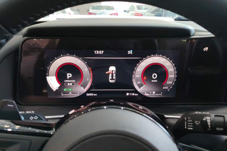 Used Nissan Pathfinder 2024 380 VC-TURBO Two-Wheel Drive Smart Edition 6 Seats Instrument Cluster