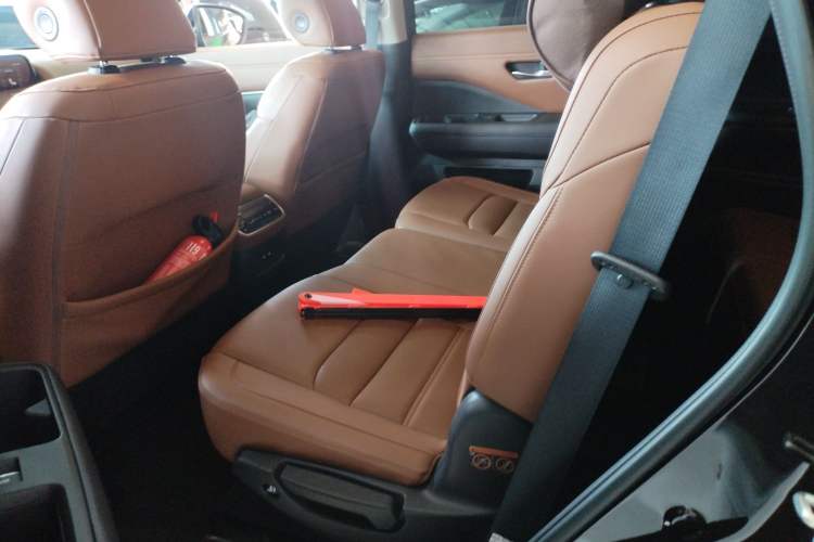 Used Nissan Pathfinder 2024 380 VC-TURBO Four-Wheel Drive Intelligent Driving Version 7 Seats Interior 4