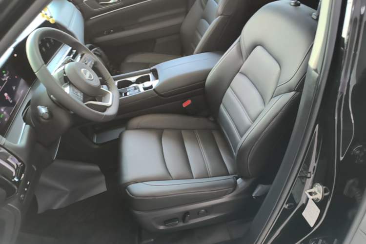 Used Nissan Pathfinder 2024 380 VC-TURBO Four-Wheel Drive Intelligent Driving Version 7 Seats Left Front Seat
