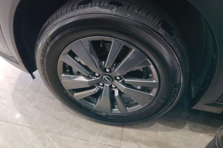 Used Nissan Pathfinder 2024 380 VC-TURBO Two-Wheel Drive Smart Edition 6 Seats Left Front Wheel Hub