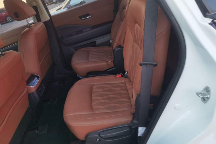 Used Nissan Pathfinder 2024 380 VC-TURBO Four-Wheel Drive Prestige Edition 6 Seats Left Rear Seat