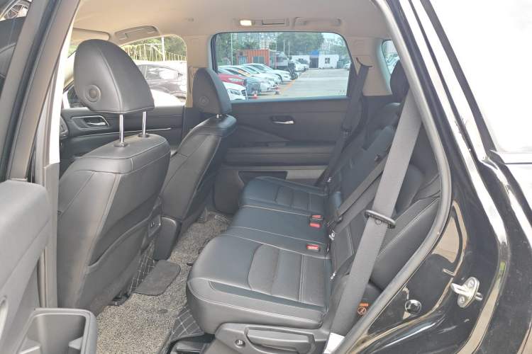 Used Nissan Pathfinder 2024 380 VC-TURBO Two-Wheel Drive Smart Enjoyment Version 7 Seats Left Rear Seat