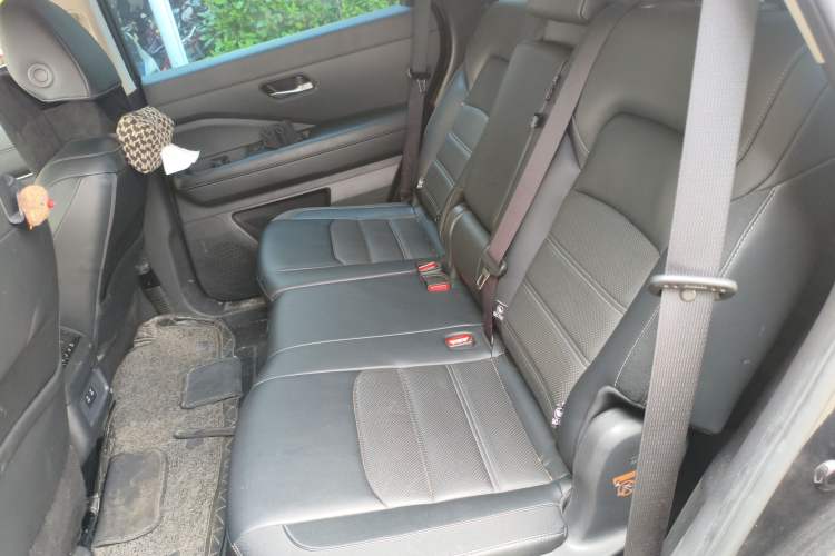 Used Nissan Pathfinder 2024 380 VC-TURBO Two-Wheel Drive Smart Enjoyment Version 7 Seats Left Rear Seat