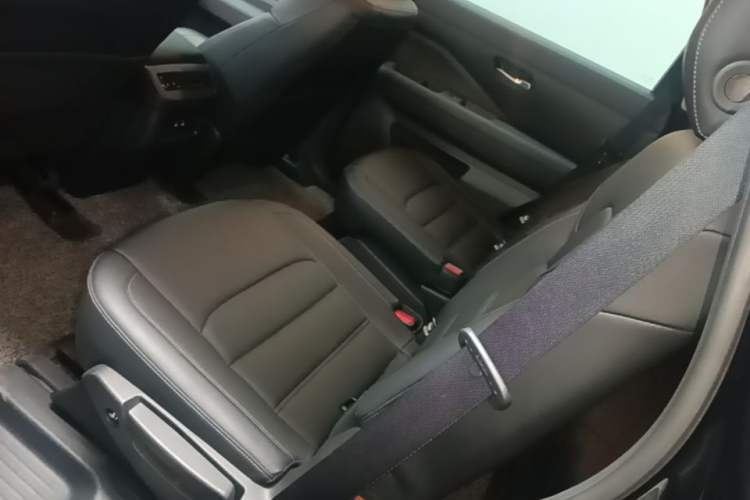 Used Nissan Pathfinder 2024 380 VC-TURBO Two-Wheel Drive Smart Enjoyment Edition 6 Seats Left Rear Seat
