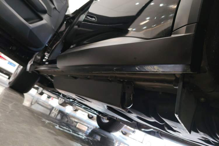 Used Nissan Pathfinder 2024 380 VC-TURBO Two-Wheel Drive Smart Edition 6 Seats Left Side Sill