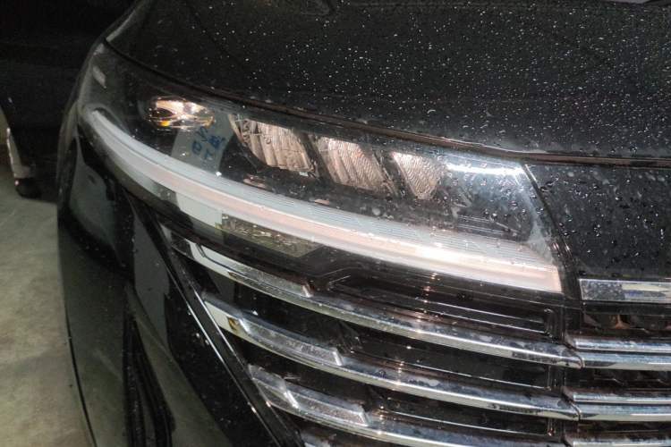 Used Nissan Pathfinder 2024 380 VC-TURBO Four-Wheel Drive Intelligent Driving Version 6 Seats Right Front Headlight