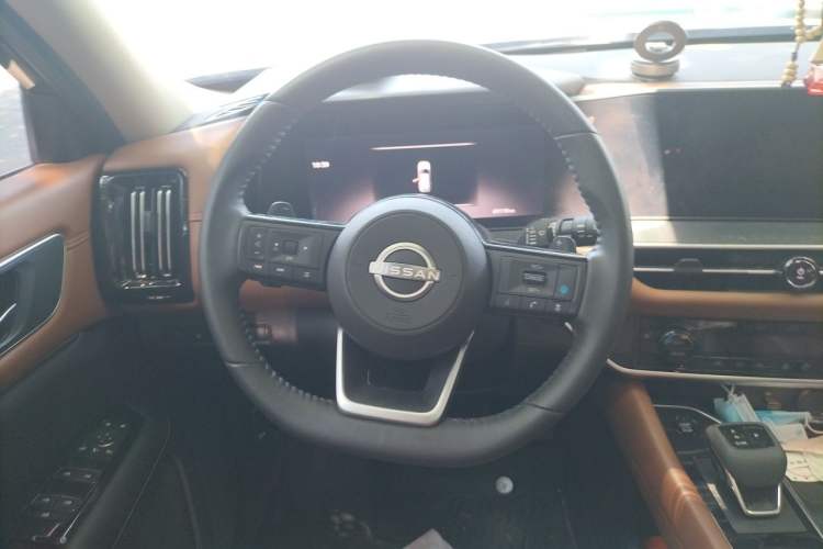Used Nissan Pathfinder 2024 380 VC-TURBO Four-Wheel Drive Intelligent Driving Version 6 Seats Steering Wheel