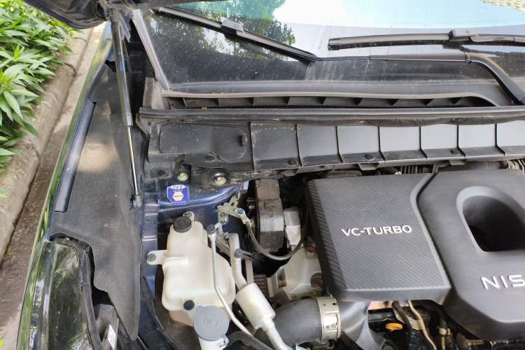 Used Nissan Pathfinder 2024 380 VC-TURBO Four-Wheel Drive Intelligent Driving Version 6 Seats Engine Bay Right