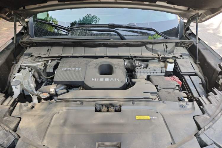 Used Nissan Pathfinder 2024 380 VC-TURBO Four-Wheel Drive Intelligent Driving Version 6 Seats Engine Bay