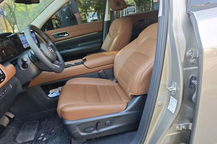Used Nissan Pathfinder 2024 380 VC-TURBO Four-Wheel Drive Intelligent Driving Version 6 Seats Left Front Seat