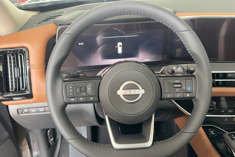 Used Nissan Pathfinder 2024 380 VC-TURBO Four-Wheel Drive Intelligent Driving Version 6 Seats Steering Wheel