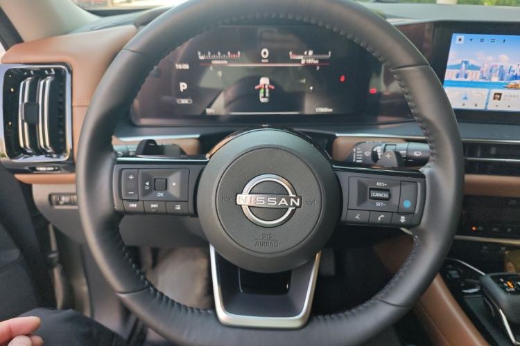Used Nissan Pathfinder 2024 380 VC-TURBO Four-Wheel Drive Intelligent Driving Version 6 Seats Steering Wheel