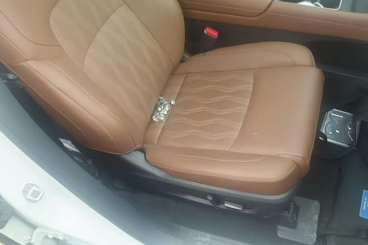 Used Nissan Pathfinder 2024 380 VC-TURBO Four-Wheel Drive Prestige Edition 6 Seats Right Front Seat