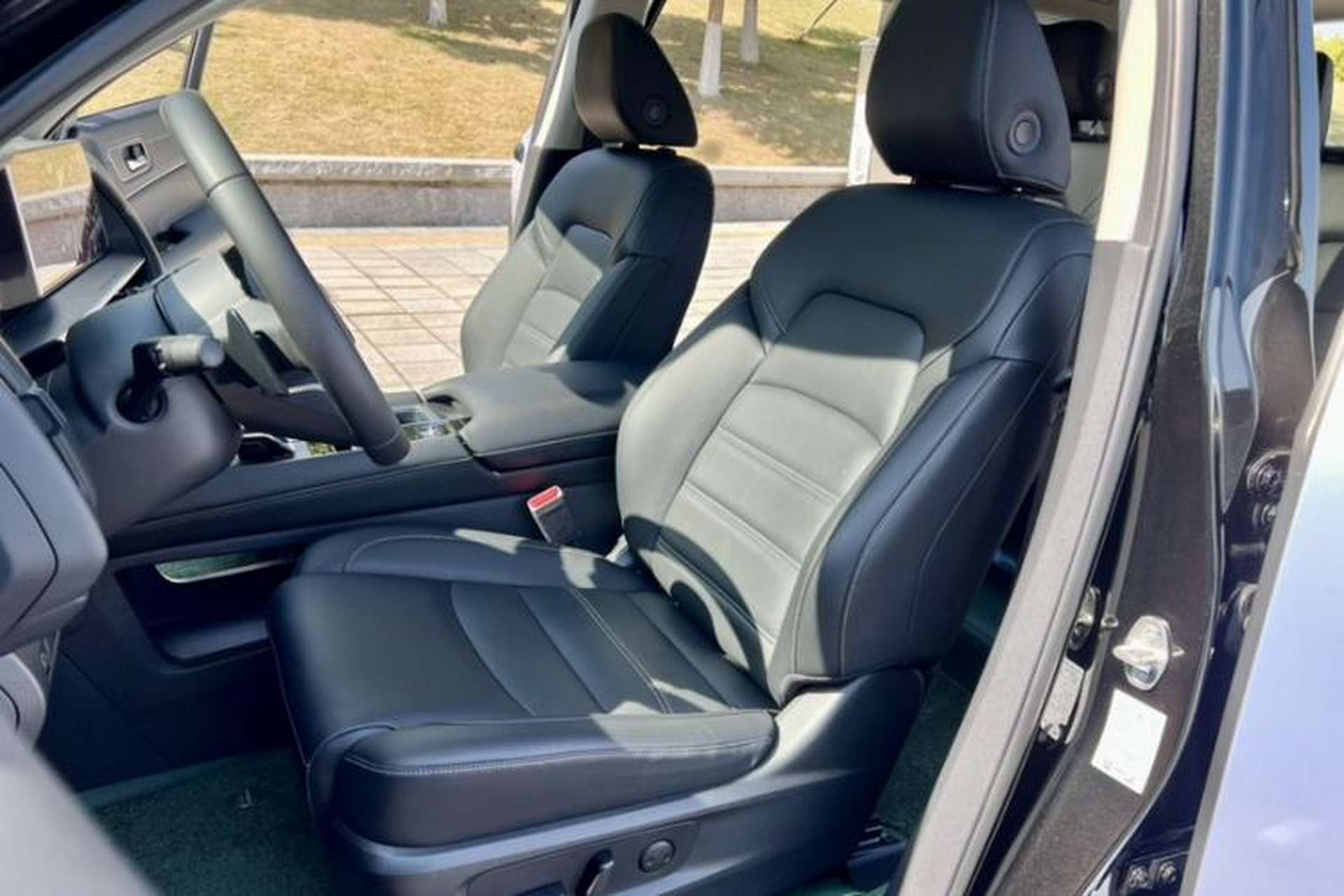 Used Nissan Pathfinder 2024 380 VC-TURBO Two-Wheel Drive Smart Edition 7-Seater Interior 9