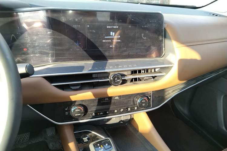 Used Nissan Pathfinder 2024 380 VC-TURBO Four-Wheel Drive Prestige Edition 6 Seats Audio And AC Panel