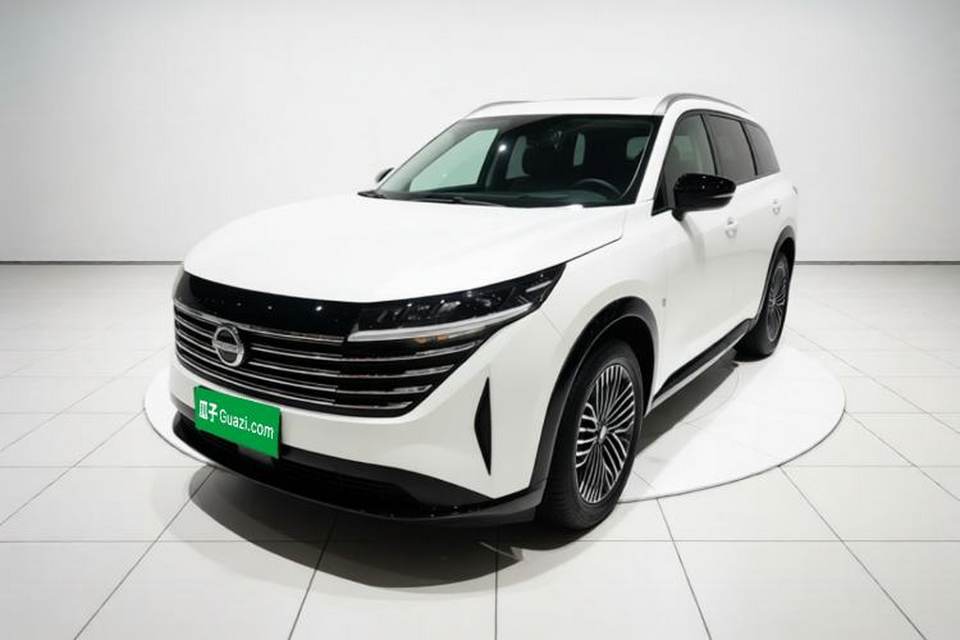 Nissan Pathfinder 2024