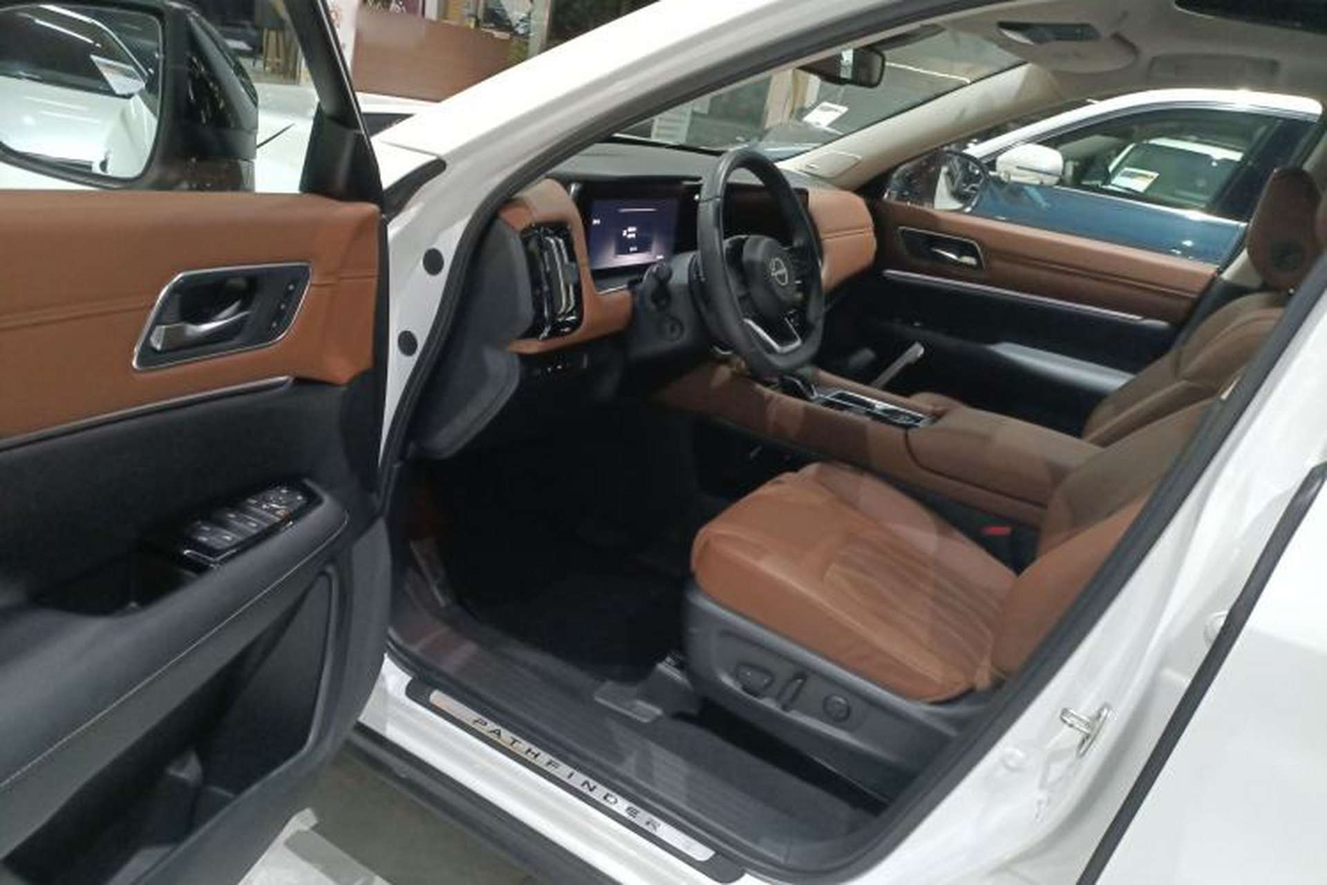 Used Nissan Pathfinder 2024 380 VC-TURBO Four-Wheel Drive Prestige Edition 6 Seats Driver Seat