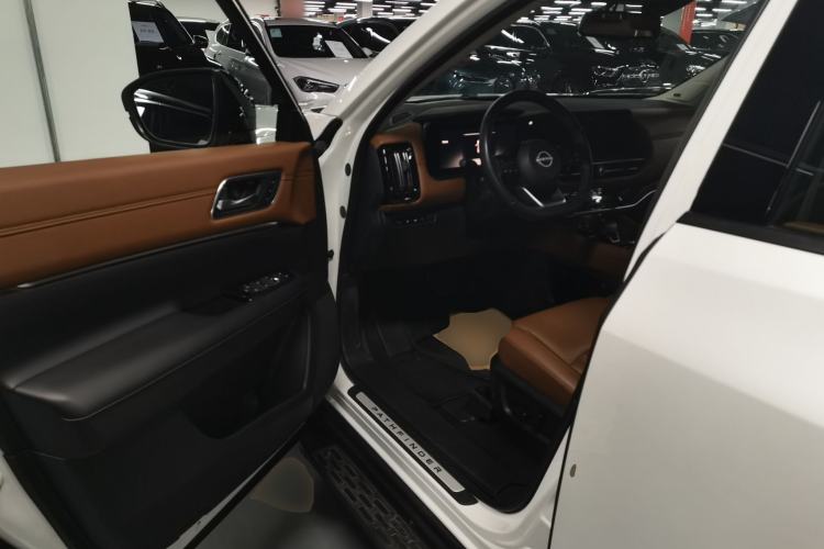 Used Nissan Pathfinder 2024 380 VC-TURBO Four-Wheel Drive Prestige Edition 6 Seats Driver Seat