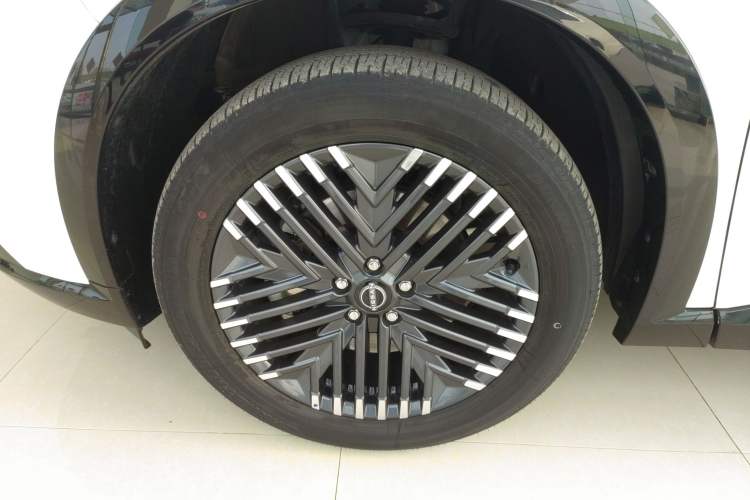 Used Nissan Pathfinder 2024 380 VC-TURBO Four-Wheel Drive Prestige Edition 6 Seats Exterior 4