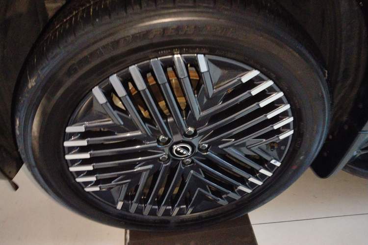 Used Nissan Pathfinder 2024 380 VC-TURBO Four-Wheel Drive Prestige Edition 6 Seats Exterior 4