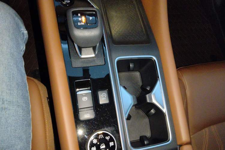 Used Nissan Pathfinder 2024 380 VC-TURBO Four-Wheel Drive Prestige Edition 6 Seats Gear Lever