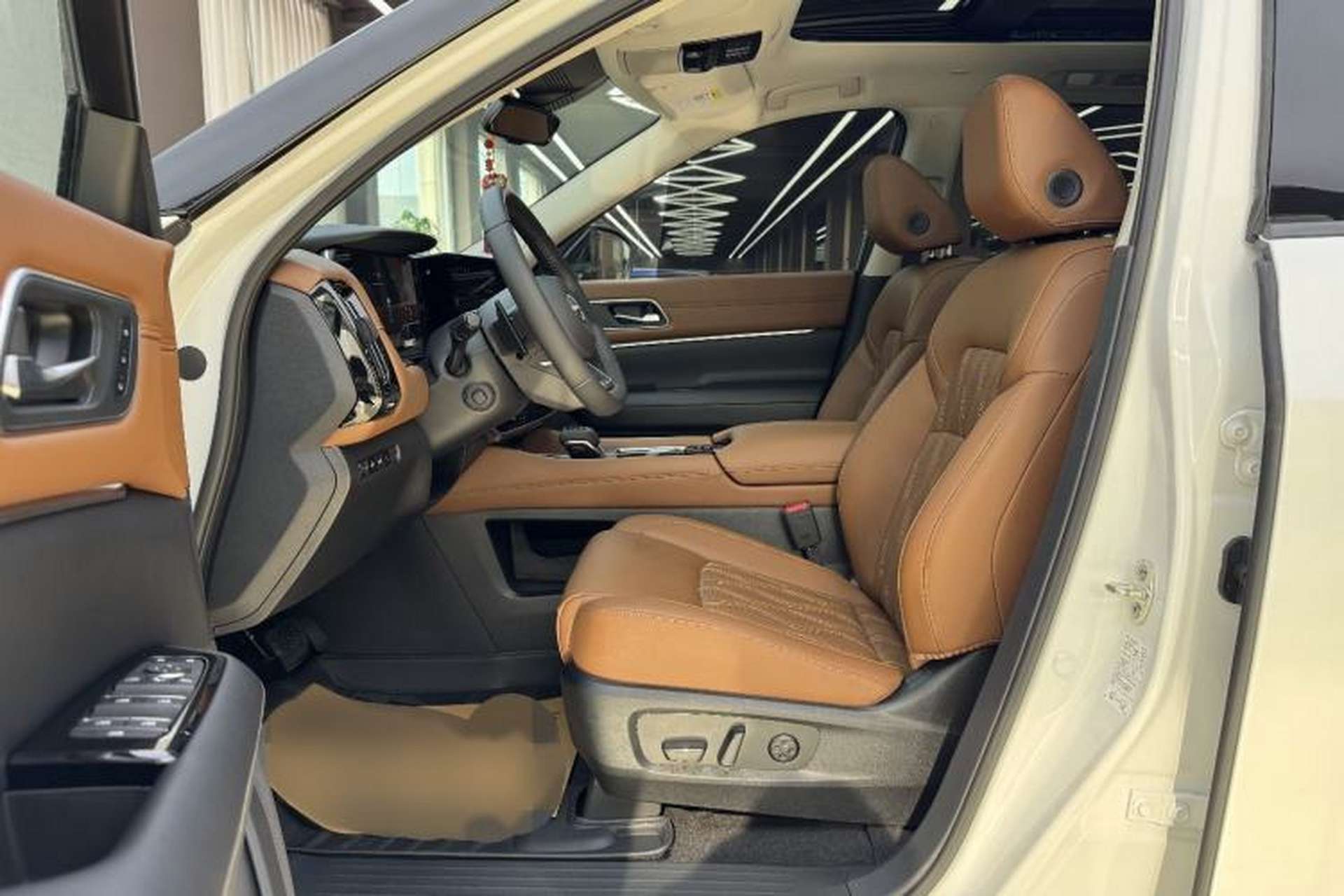 Used Nissan Pathfinder 2024 380 VC-TURBO Four-Wheel Drive Prestige Edition 6 Seats Interior 1