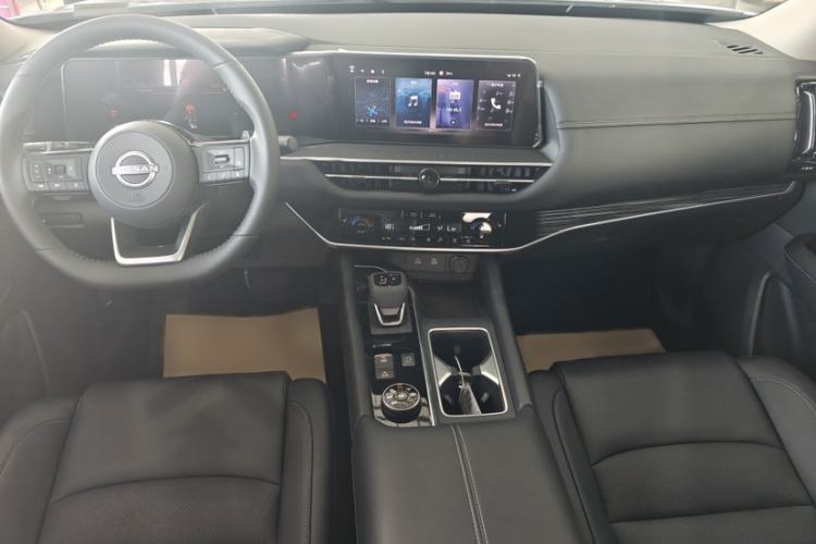 Used Nissan Pathfinder 2024 380 VC-TURBO Four-Wheel Drive Intelligent Driving Version 6 Seats Interior 2