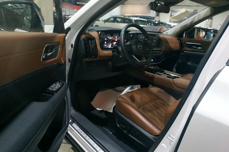 Used Nissan Pathfinder 2024 380 VC-TURBO Four-Wheel Drive Prestige Edition 6 Seats Interior 3