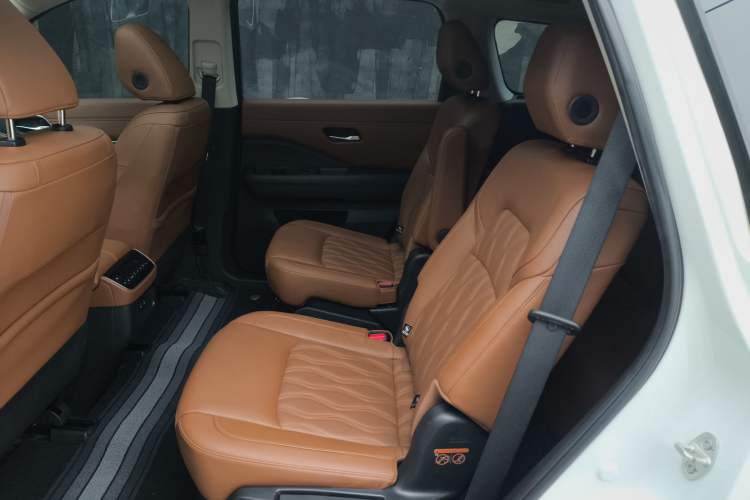 Used Nissan Pathfinder 2024 380 VC-TURBO Four-Wheel Drive Prestige Edition 6 Seats Interior 4