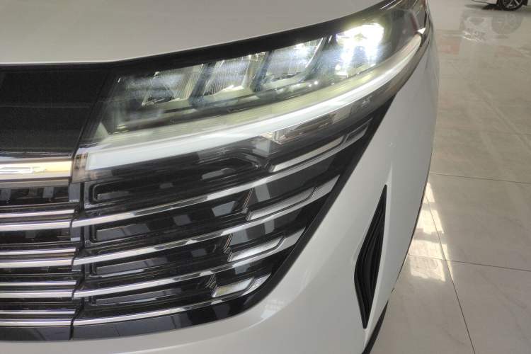 Used Nissan Pathfinder 2024 380 VC-TURBO Four-Wheel Drive Intelligent Driving Version 6 Seats Left Front Headlight