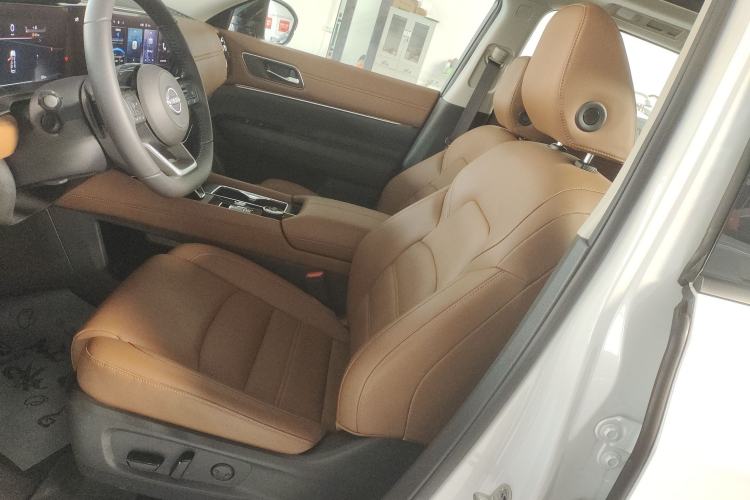 Used Nissan Pathfinder 2024 380 VC-TURBO Four-Wheel Drive Intelligent Driving Version 6 Seats Left Front Seat