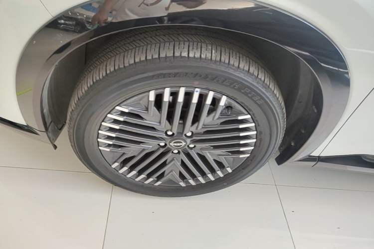 Used Nissan Pathfinder 2024 380 VC-TURBO Four-Wheel Drive Prestige Edition 6 Seats Left Front Wheel Hub