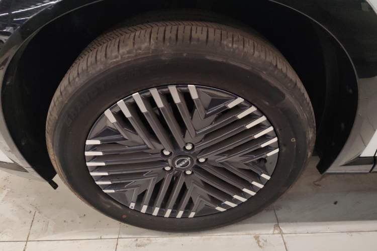 Used Nissan Pathfinder 2024 380 VC-TURBO Four-Wheel Drive Prestige Edition 6 Seats Left Front Wheel Hub