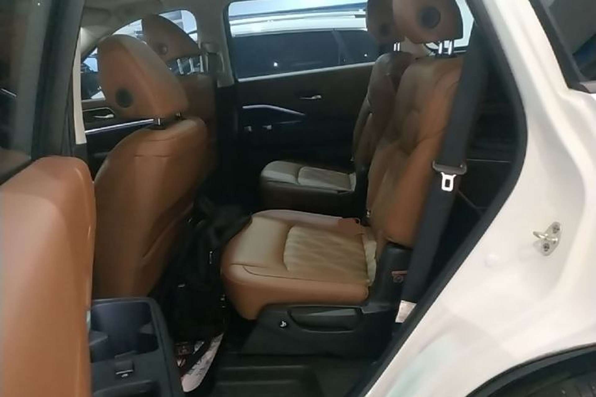 Used Nissan Pathfinder 2024 380 VC-TURBO Four-Wheel Drive Prestige Edition 6 Seats Left Rear Seat