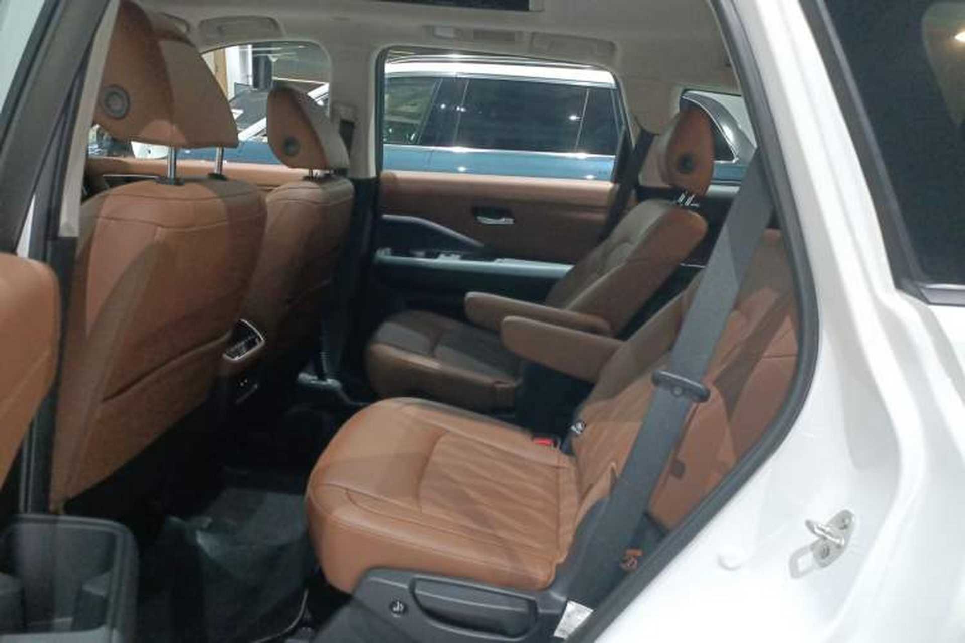 Used Nissan Pathfinder 2024 380 VC-TURBO Four-Wheel Drive Prestige Edition 6 Seats Left Rear Seat