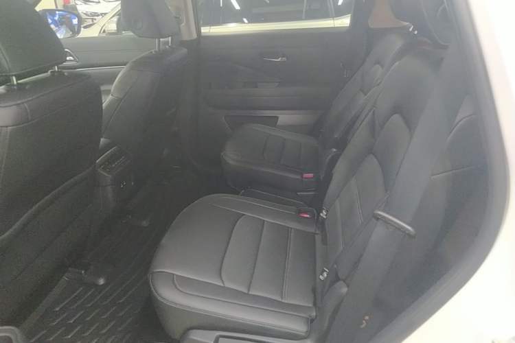 Used Nissan Pathfinder 2024 380 VC-TURBO Two-Wheel Drive Smart Enjoyment Edition 6 Seats Left Rear Seat