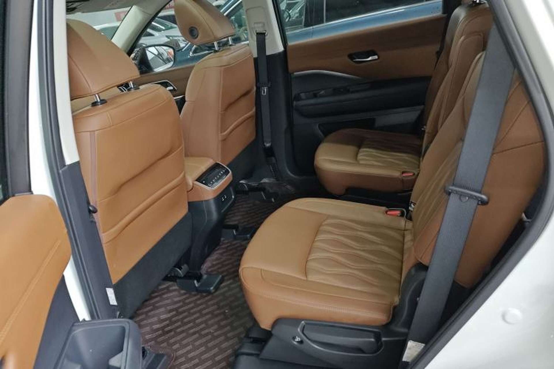 Used Nissan Pathfinder 2024 380 VC-TURBO Four-Wheel Drive Prestige Edition 6 Seats Left Rear Seat
