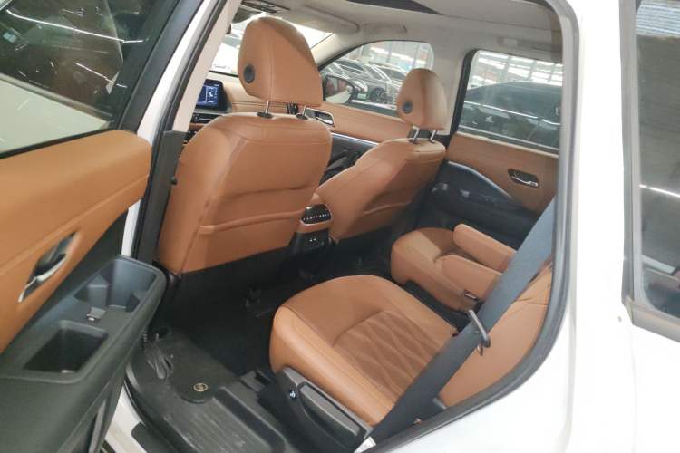 Used Nissan Pathfinder 2024 380 VC-TURBO Four-Wheel Drive Prestige Edition 6 Seats Left Rear Seat