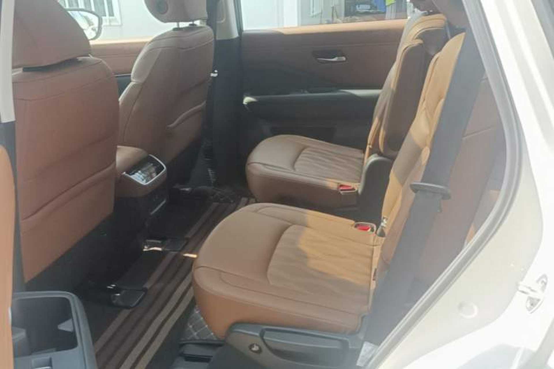 Used Nissan Pathfinder 2024 380 VC-TURBO Four-Wheel Drive Prestige Edition 6 Seats Left Rear Seat
