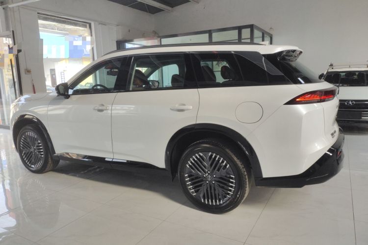 Used Nissan Pathfinder 2024 380 VC-TURBO Four-Wheel Drive Intelligent Driving Version 6 Seats Left Side