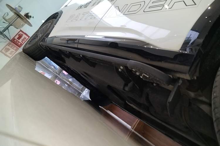 Used Nissan Pathfinder 2024 380 VC-TURBO Four-Wheel Drive Prestige Edition 6 Seats Left Side Sill