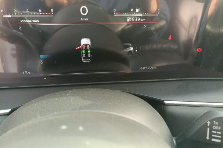 Used Nissan Pathfinder 2024 380 VC-TURBO Two-Wheel Drive Smart Enjoyment Edition 6 Seats Odometer Close Up