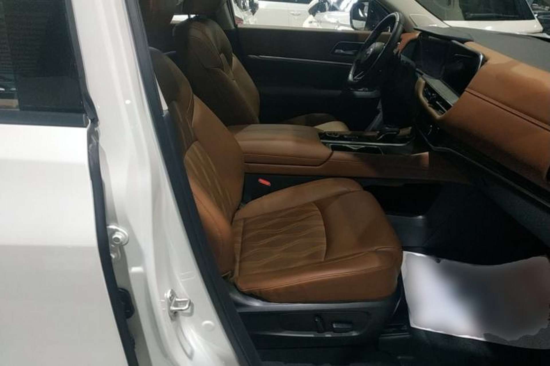 Used Nissan Pathfinder 2024 380 VC-TURBO Four-Wheel Drive Prestige Edition 6 Seats Right Front Seat