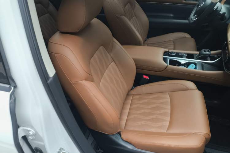Used Nissan Pathfinder 2024 380 VC-TURBO Four-Wheel Drive Prestige Edition 6 Seats Right Front Seat