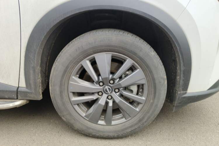 Used Nissan Pathfinder 2024 380 VC-TURBO Two-Wheel Drive Smart Edition 7 Seats Right Front Wheel Hub