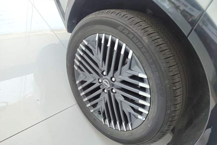 Used Nissan Pathfinder 2024 380 VC-TURBO Four-Wheel Drive Prestige Edition 6 Seats Right Rear Wheel Hub