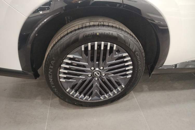Used Nissan Pathfinder 2024 380 VC-TURBO Four-Wheel Drive Prestige Edition 6 Seats Right Rear Wheel Hub
